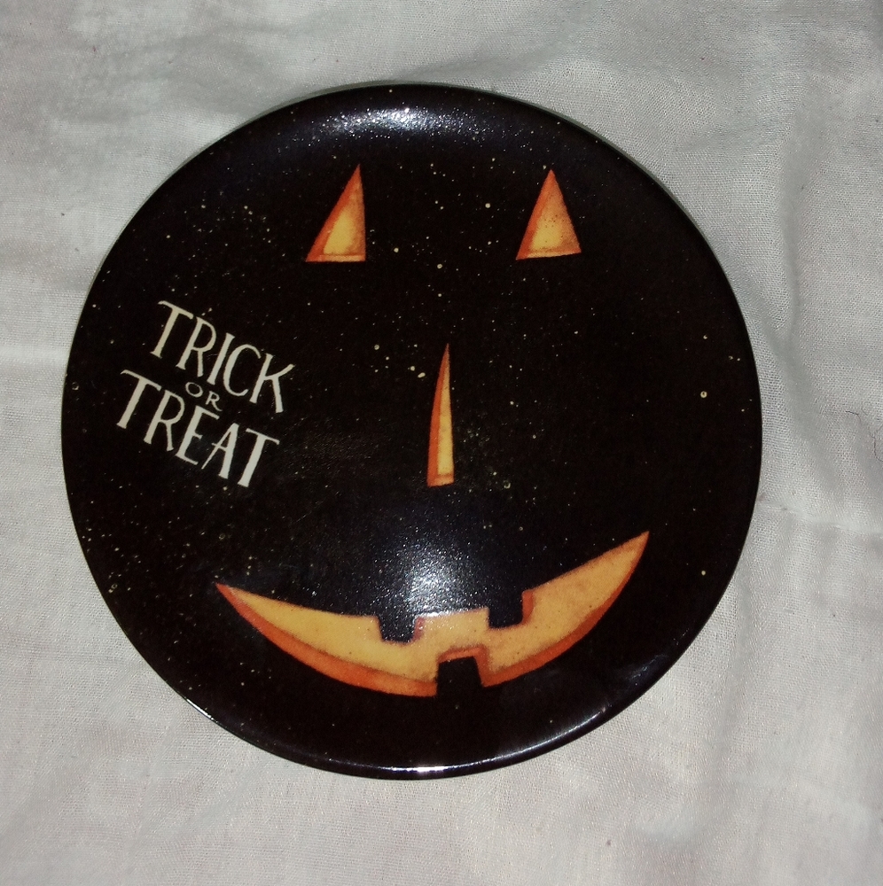 Halloween Pumpkin Face Trick Or Treat Wall Hanging Mini Plate